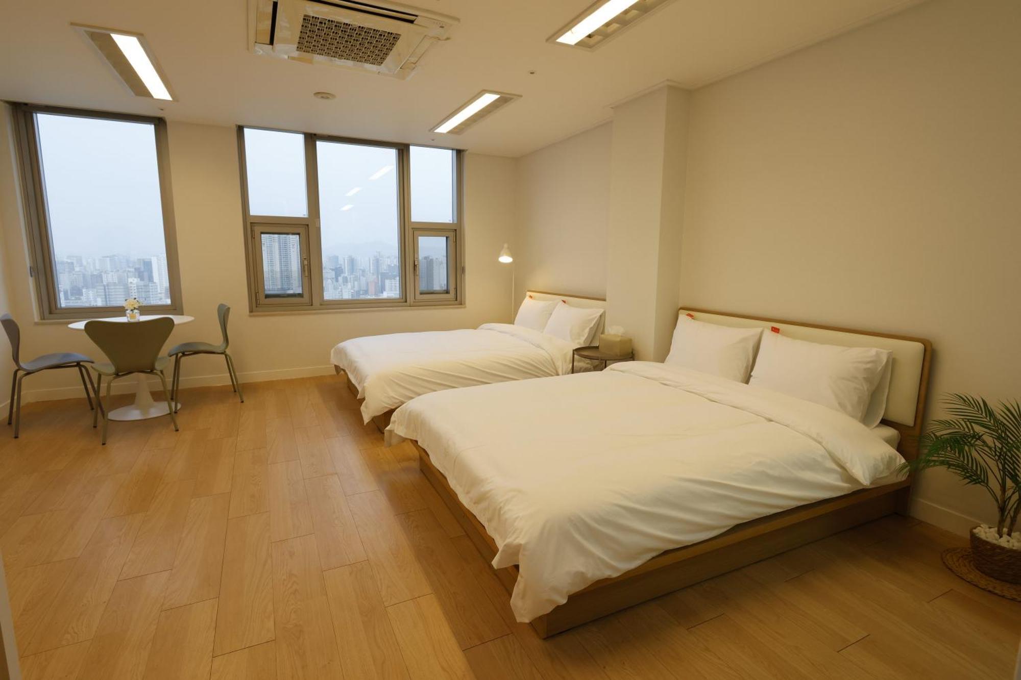 "Grand Opened" Maxtyle Guesthouse Dongdaemun Seoul Værelse billede